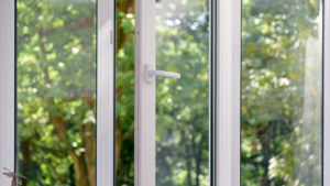 Elevate your Los Angeles home with energy-efficient vinyl windows.